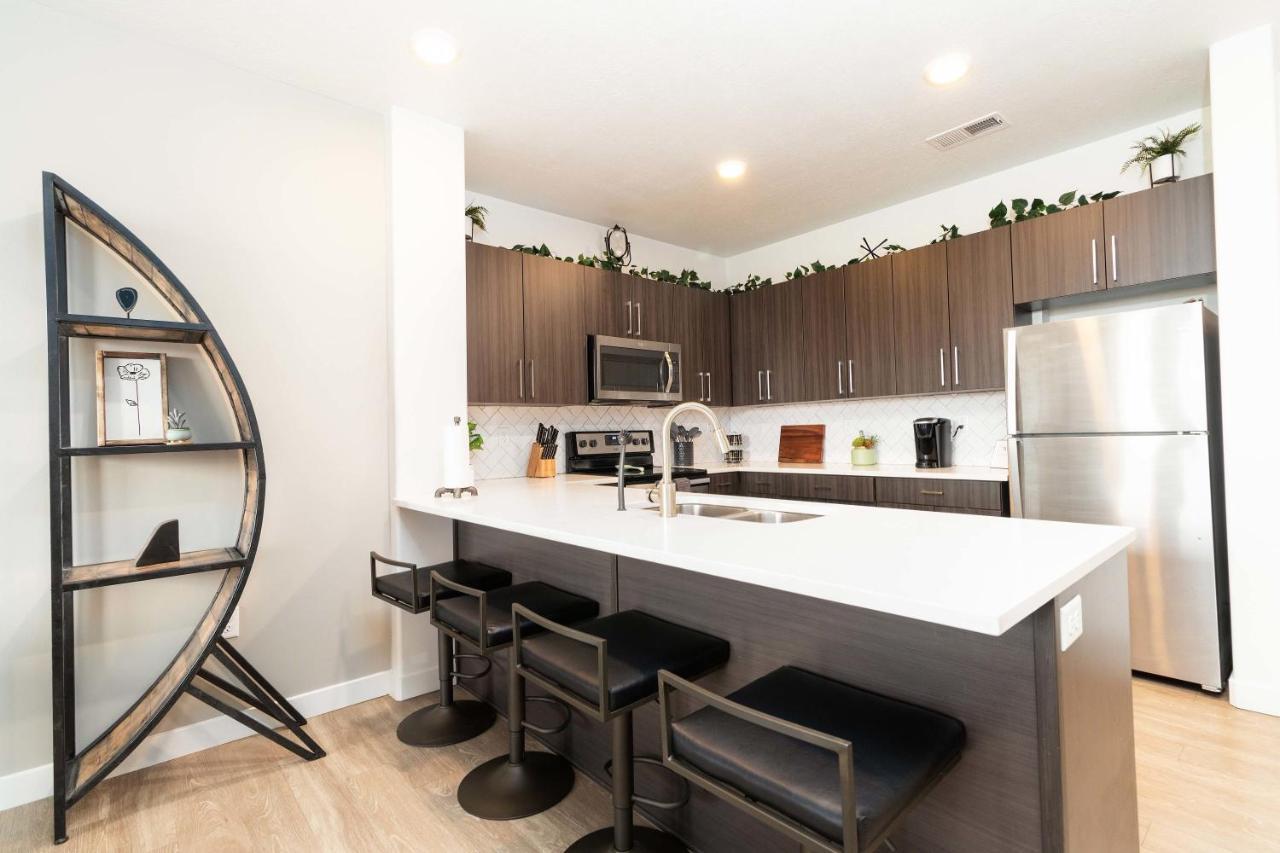 Ski And Relax - Conveniently Located - Luxury Stay Draper Exterior photo